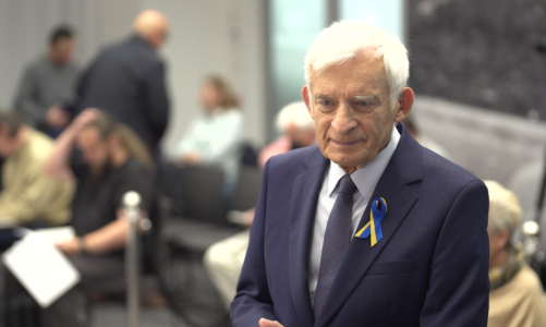 J. Buzek: Nie powinniśmy bagatelizować rządowego sporu z UE. W świetle wypowiedzi strony rządzącej polexit wydaje się prawdopodobny