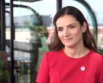 Polki coraz bardziej świadomie podchodzą do profilaktyki nowotworów piersi. Wciąż jednak blisko połowa się nie bada
